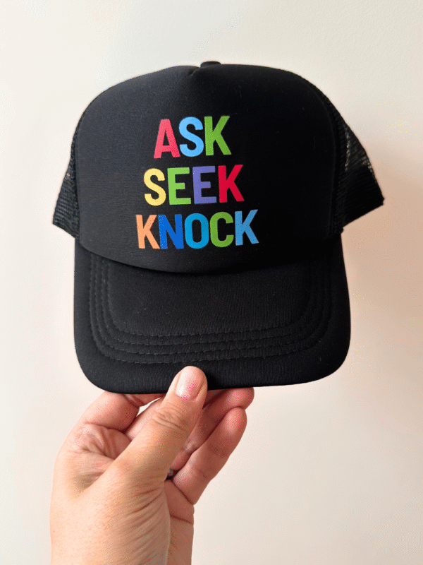 Czapka z daszkiem ASK SEEK KNOCK