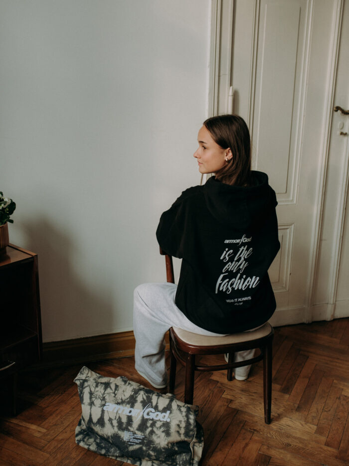 Bluza chrześcijańska z kapturem Oversize | Armor of God