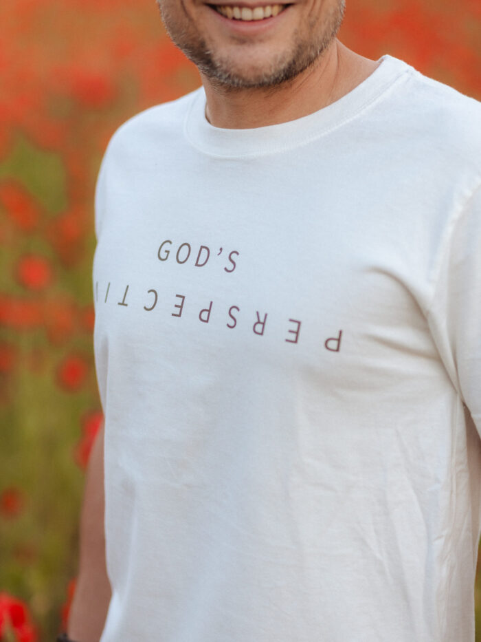Koszulka chrześcijańska regular WASHED | God's Perspective